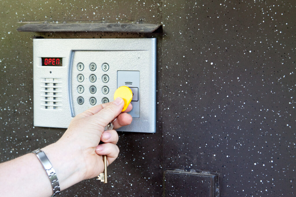 close-up-uses-intercom-scaled.jpg